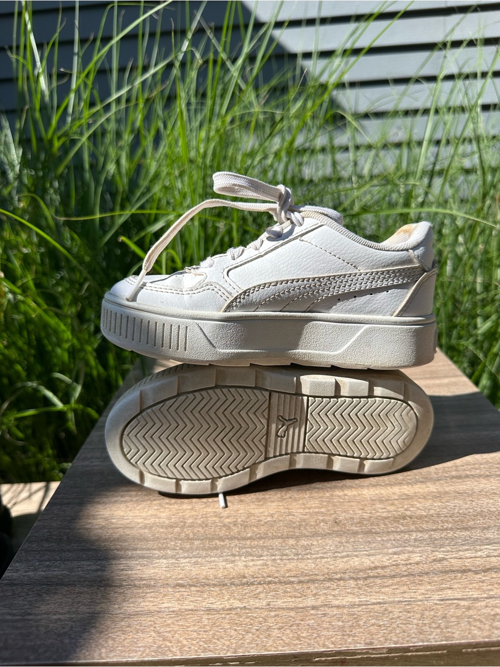 Puma Cream Low-Top Platform Sneakers